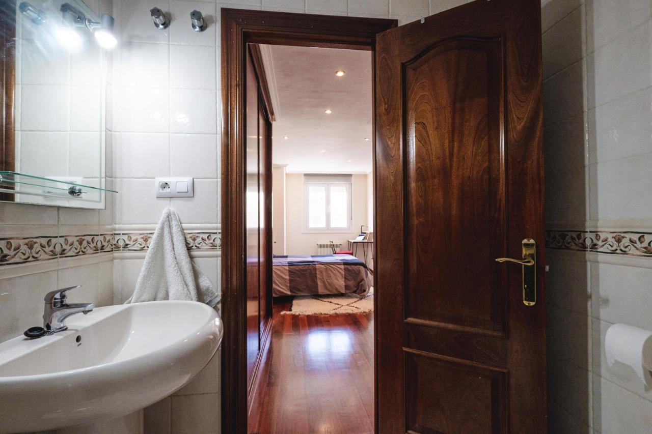 El Rosal De Oviedo Villa Kültér fotó